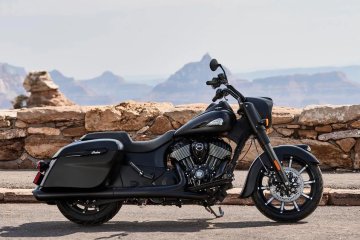 Dark Horse | Autoryzowany Dealer | 2025 |